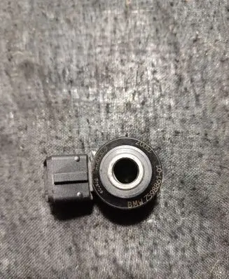 BMW 3 F30 F35 F31 Detonation knock sensor 759886