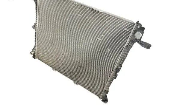 Volkswagen Crafter Coolant radiator 2n0121253c
