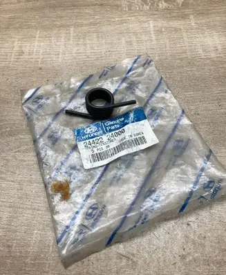 Hyundai Scoupe Timing belt/chain tensioner 2442224000