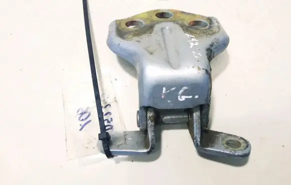 SsangYong Rexton Rear door lower hinge
