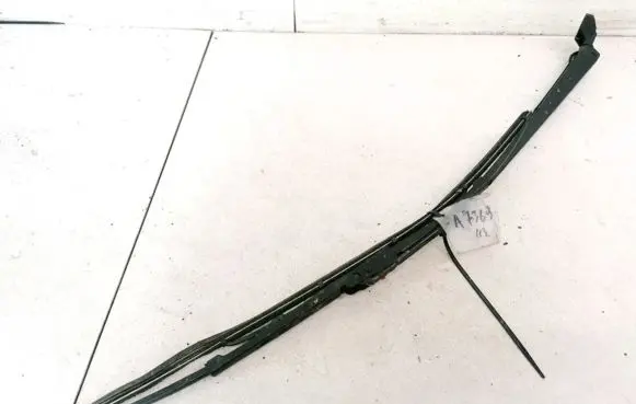 Citroen Xsara Front wiper blade arm