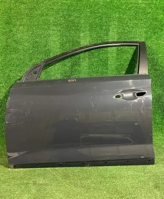 Hyundai Bayon Front door