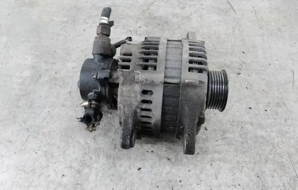Opel Astra H Generator/alternator 