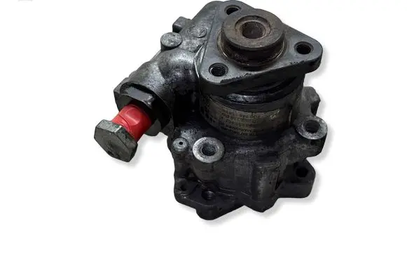 Audi A4 S4 B5 8D Power steering pump 8D0145156T