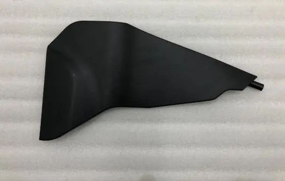 Suzuki SX4 Centre console side trim front 
