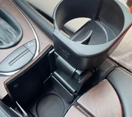 Mercedes-Benz E W211 Cup holder A2116800014