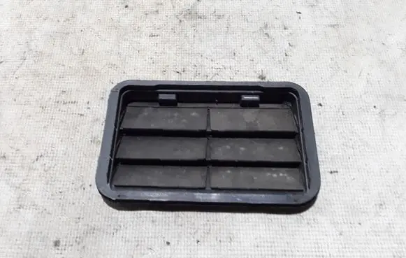 Ford Kuga II Fender grill AG13B280B63AC
