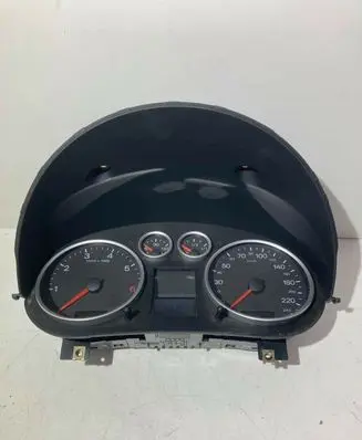 Audi A2 Speedometer (instrument cluster) 8Z0920900G