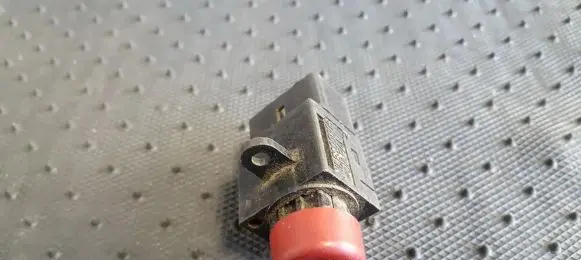 Mitsubishi Galant Hazard light switch niles06005 06005