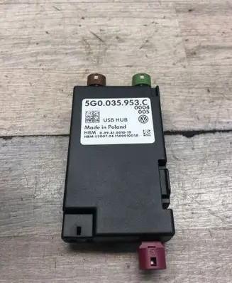 Volkswagen PASSAT B8 USB control unit 5G0035953C 09941001019