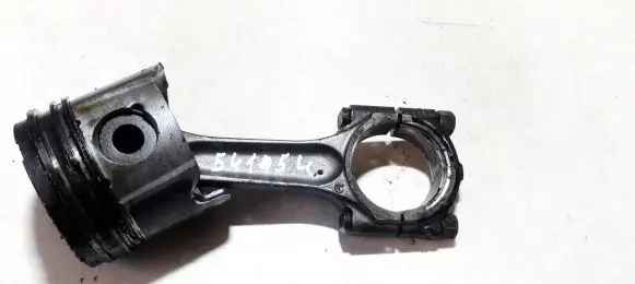 Citroen Xsara Picasso Piston with connecting rod 373