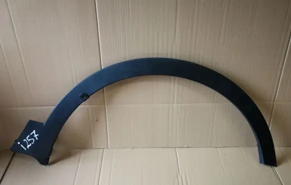 Suzuki SX4 S-Cross Front arch trim 7722161M0