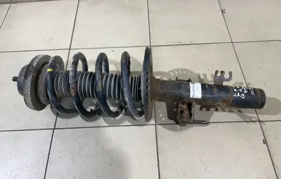 Volkswagen Transporter - Caravelle T5 Front shock absorber with coil spring