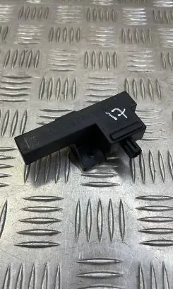 Audi A6 S6 C7 4G Keyless (KESSY) go control unit/module 8K0907247