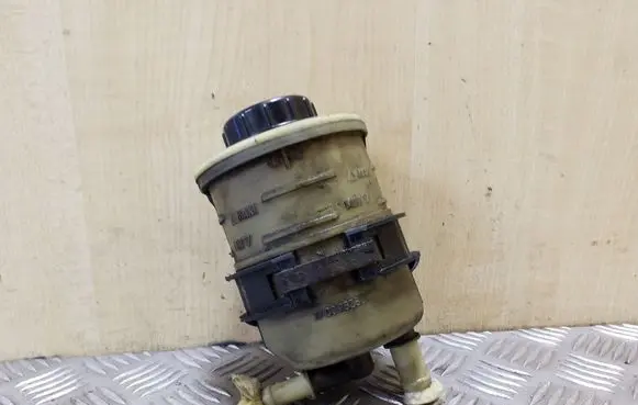 Nissan Primastar Power steering fluid tank/reservoir 7700782884