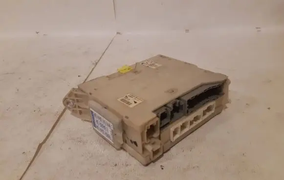 Lexus GS 300 350 430 450H Other control units/modules 8273030271 5K010219 9480