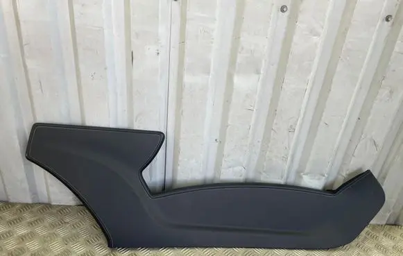 Tesla Model S Other center console (tunnel) element 105516402B 1055164 100016002