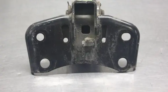 Toyota Prius+ (ZVW40) Engine mount bracket AVA1511