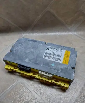 BMW 7 E65 E66 Airbag control unit/module 6933021 037078076