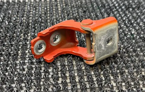 Renault Captur Rear door lower hinge 804200003RK