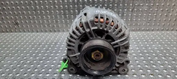 Volkswagen PASSAT B6 Generator/alternator S25139817 06F903023C
