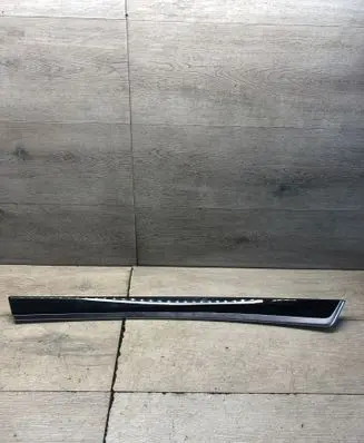 BMW 5 F10 F11 Front door trim bar 9171781