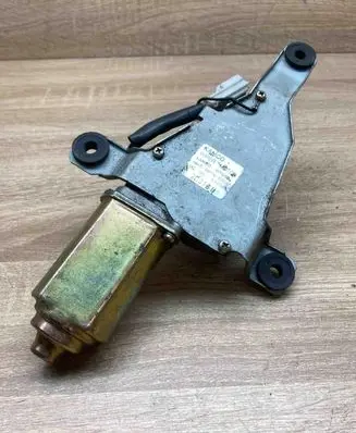 Hyundai Coupe Rear window wiper motor 9870027000