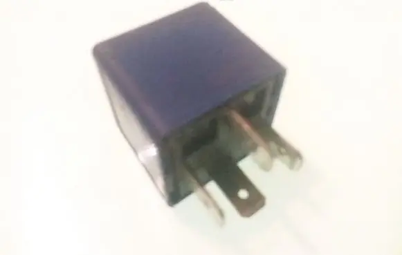 Opel Zafira A Other relay 24432614