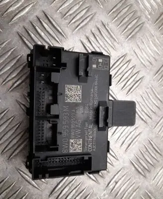 Audi A5 Door control unit/module 8W0959593M