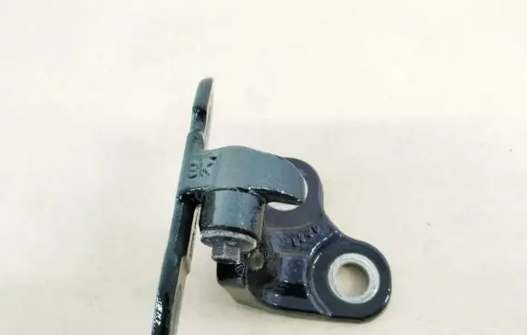 Jaguar I-Pace Rear door lower hinge cfla228a66ad