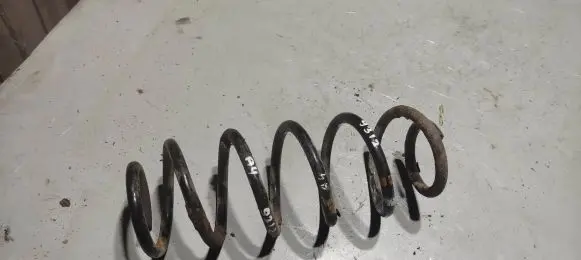 Audi A4 S4 B5 8D Front coil spring