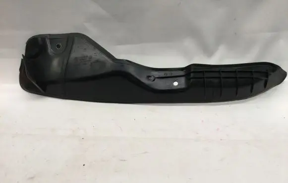 Skoda Yeti (5L) Fender end trim 5L0821111