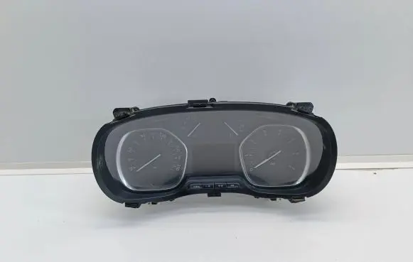 Citroen Jumpy Speedometer (instrument cluster) 9822470680 SN20132623