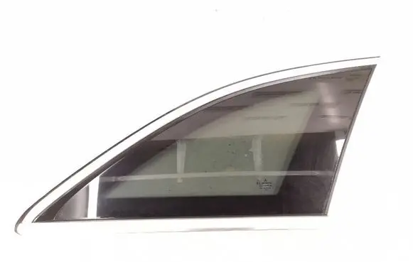 Mercedes-Benz C W205 Rear side window 2056702412 2056702012
