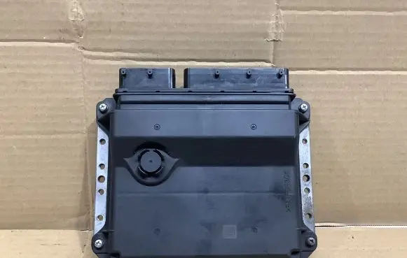 Toyota RAV 4 (XA40) Engine control unit/module 8966142J60 2759005131
