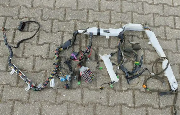 Volvo XC70 Wiring harness 9162439 1411608E
