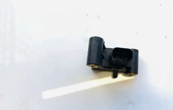 BMW 5 E60 E61 Airbag deployment crash/impact sensor 6977398