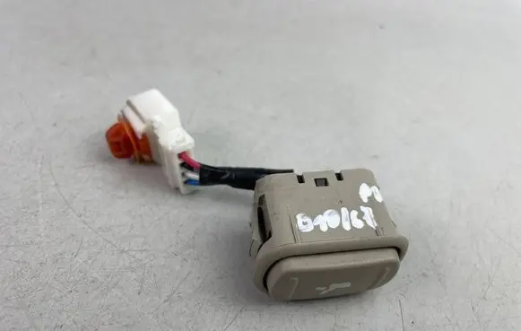 Subaru Outback Seat control switch