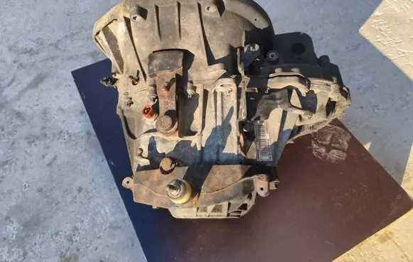 Renault Trafic II (X83) Manual 6 speed gearbox PF6010