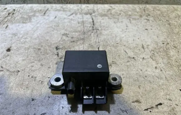 Chrysler Pacifica Other relay 56029766AC V2332J200XX041