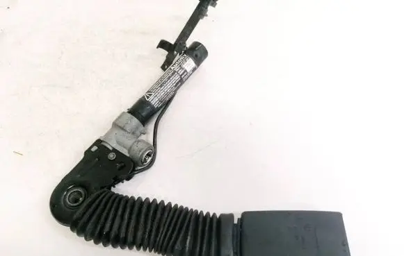 BMW 5 GT F07 Rear seatbelt buckle 615796400D