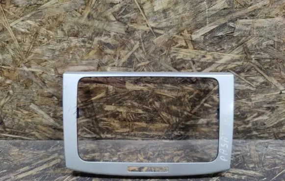 Volkswagen PASSAT B6 Radio/GPS head unit trim 3CO858069AE