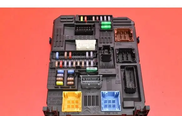 Fuse box set
