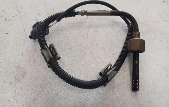 Mercedes-Benz C AMG W204 Exhaust gas temperature sensor A0081532728