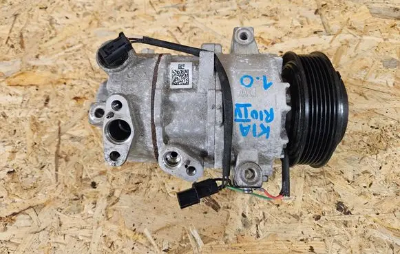 KIA Rio Air conditioning (A/C) compressor (pump) 1E59E-37000