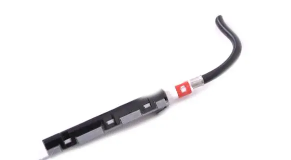 Chrysler 300C Aerial antenna amplifier P05064783AA