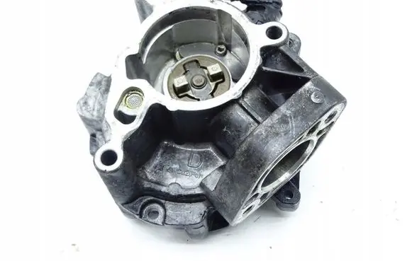 Audi A4 S4 B9 Vacuum pump 06N145100E