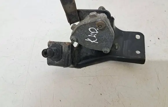 Honda Civic Clutch slave cylinder