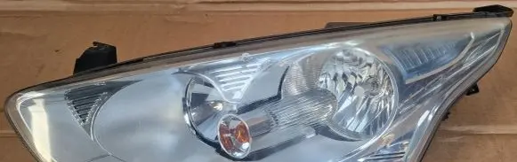 Ford B-MAX Headlight/headlamp