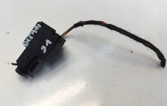 Skoda Octavia Mk4 Sun solar sensor 5WA907527A